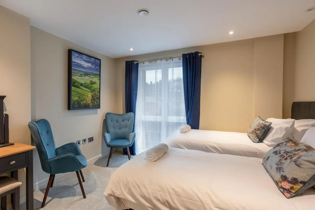 Luxury 2 Bedroom Apartment With Free Parking In The Heart Of York